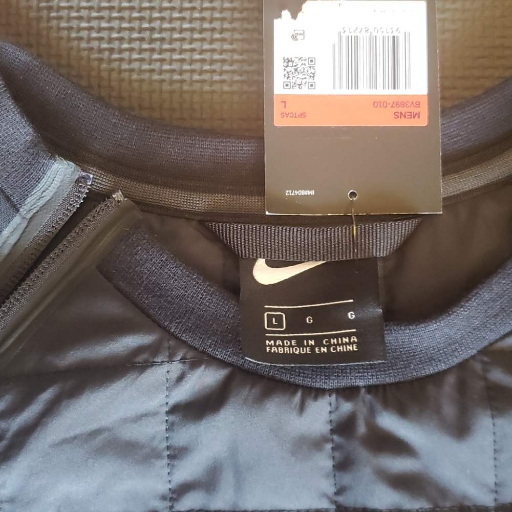 NWT NIKE SPORTWEAR PULLOVER  CREW BV3697-010 - Picture 5 of 11